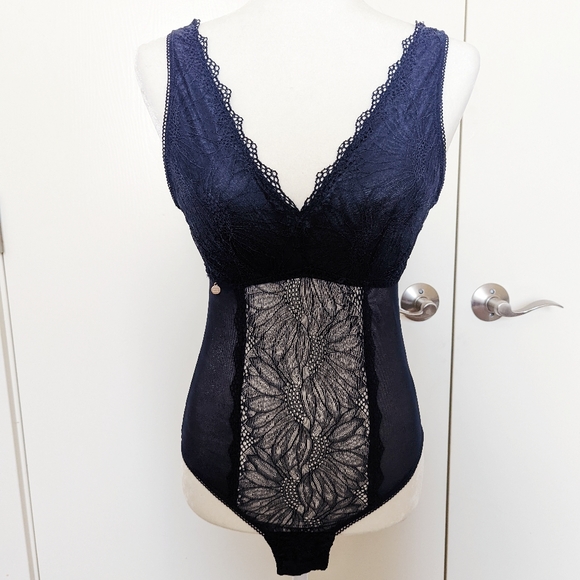 Bodysuit - Picture 2 of 4